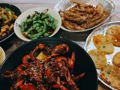 麻辣龙虾-巴厘龙虾·榜首油焖大虾(音乐学院·沿江酒馆店)