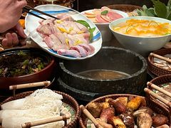 -蘑界·野生菌火锅(深业上城店)