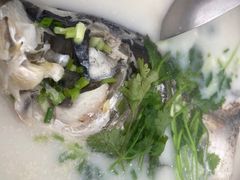-天乐农家鱼头王(天目湖店)
