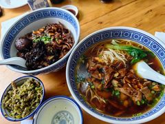 -沪西老弄堂面馆(定西路店)