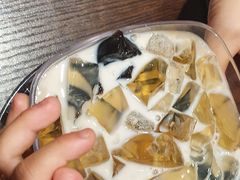 -香港龟正盅 手作糖水甜品龟苓膏(千灯湖环宇城店)