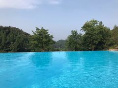 -三峡国际房车露营地(G348店)