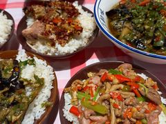 -笨豆腐居民楼菜馆•江西小炒(天津开发区店)