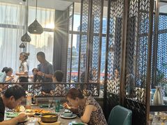 -马老六清真餐厅(雁滩店)