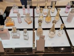 -王权免税店(普吉市区店)