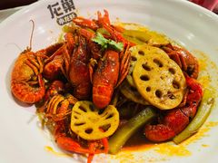 -龙巢盱眙龙虾·牛蛙·烧烤宵夜(八卦岭店)