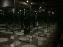-穹六人间 people 6(岳阳路店)