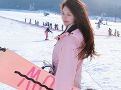 -济南卧虎山滑雪场