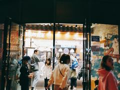 门面-茶颜悦色(金茂览秀城LG层外街店)