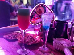 -喜鹊音乐酒馆(西街店)