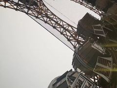 -影汇之星8字形摩天轮