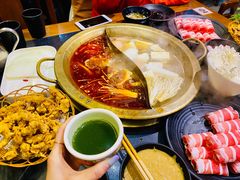 -沸炉重庆老火锅(军事博物馆店)