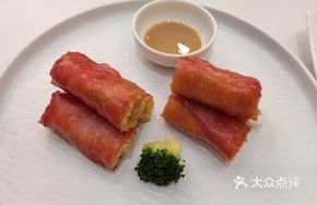 Red Rice Crispy Shrimp Rolls