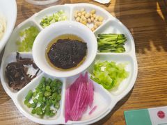 老北京炸酱面-尹三豆汁(前门旗舰店)