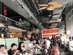 大堂-大头虾越式风味餐厅(光明广场店)