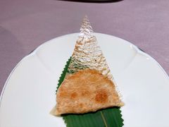 鲜肉爆汁锅贴-荣轩(新荣记环球金融中心店)