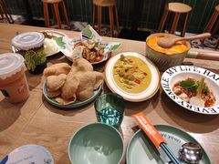 -迷你椰·泰式大排档(共康店)