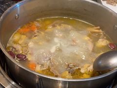 -一席地·本地鸡窝·杭帮鸡火锅(萧山银隆百货店)