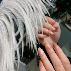 -雪儿·YuKi美甲美睫皮肤管理Salon