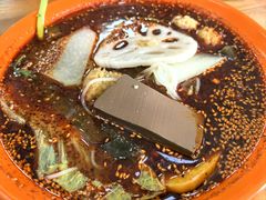 -不起眼麻辣烫凉皮店