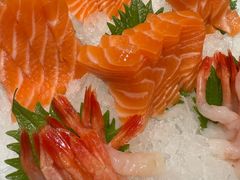 -花和寿喜烧·三文鱼自助专门店(光屿城店)
