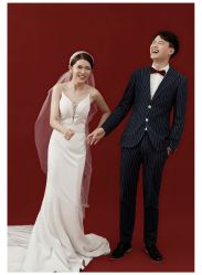 -易摄影婚纱摄影工作室