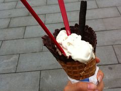 华夫控-DQ·蛋糕·冰淇淋(湖景东路店)