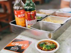 -四川小胡子海鲜(丁村万人海鲜广场店)