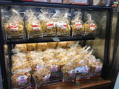 -华荣西饼屋(金禧店)