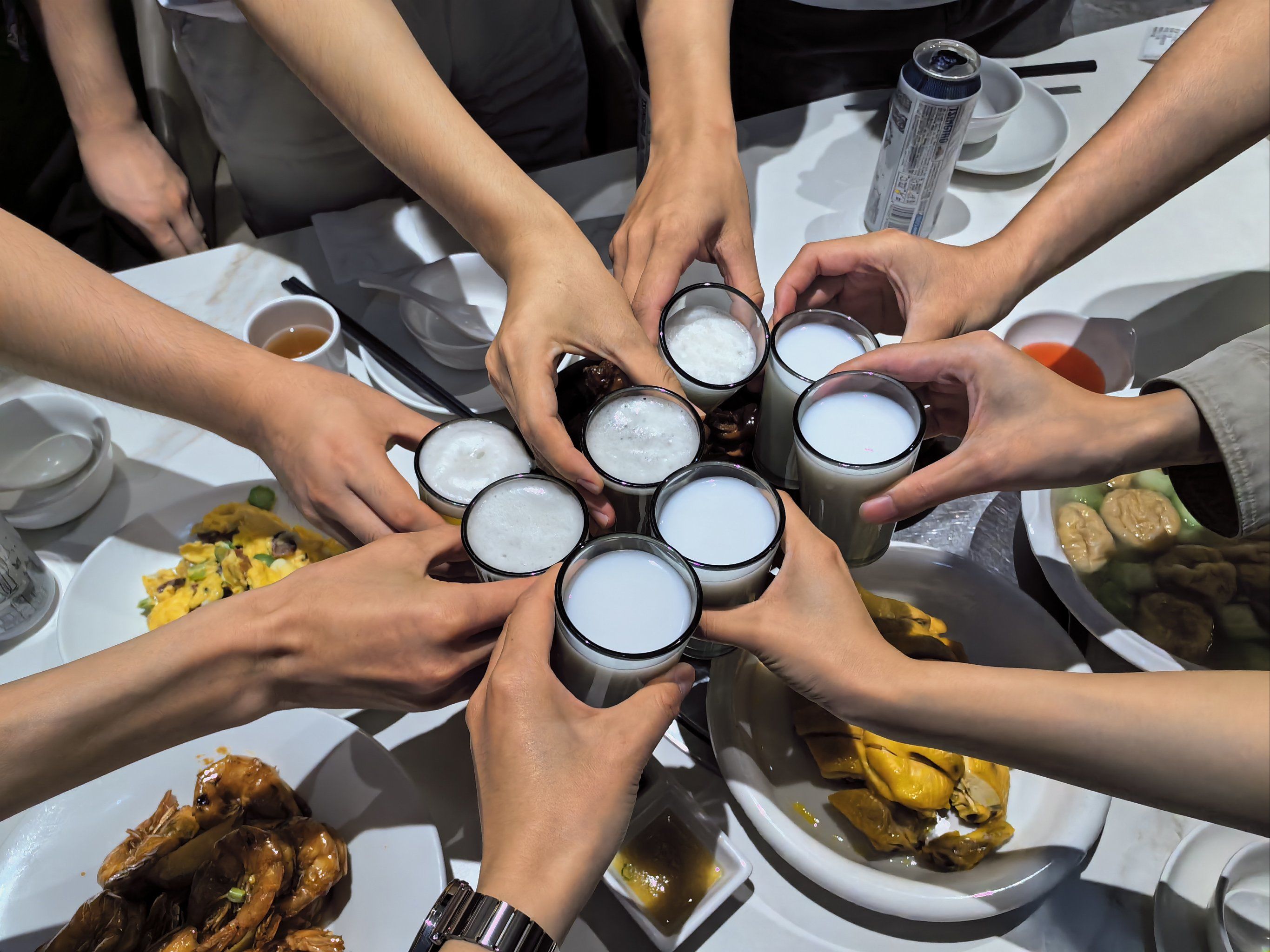 和朋友们的火辣聚会