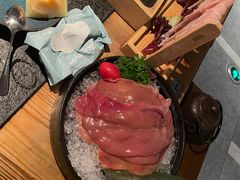 -湊湊火锅·茶憩(南京东路悦荟店)