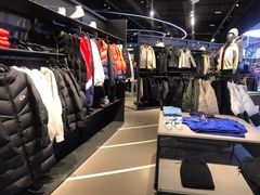 -NIKE品牌体验店(金源新燕莎店)