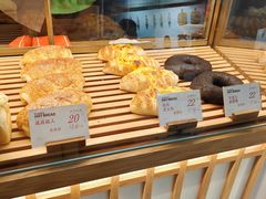 -木子木水日式烫面包(世界城光谷店)