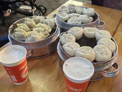 鲜肉包子-梁憨包(南岸回龙湾店)