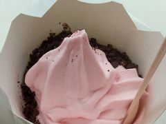 拿破仑蛋糕风味麦旋风第半价-麦当劳(小白楼店)