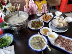 -何记羊汤馆(丽水佳源店)