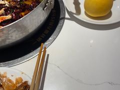 -七欣天香辣蟹火锅(闵行浦江欢乐颂店)