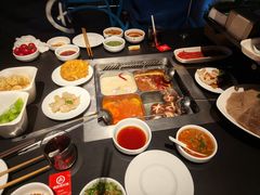 -海底捞火锅智慧餐厅(中骏世界城店)