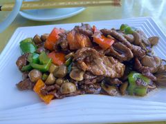 草菇烧汁牛肉-东伊顺(高银街店)