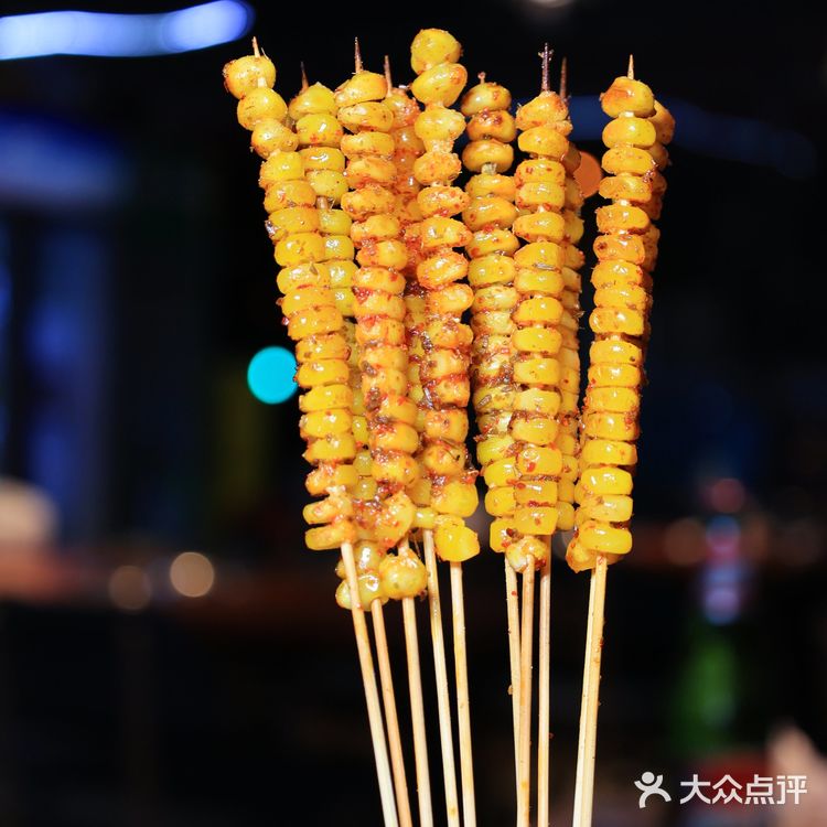 哪能又吃羊肉火锅又吃烧烤？来老北京涮羊肉吧！