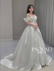-南京宝娜嫁衣婚纱礼服馆(中央路店)