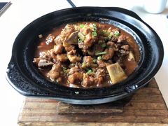 酸黄菜烧排骨-巴陵全鱼席(湖南老字号汴河街店 )