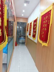 -靓芙泉祛痘.科技美肤连锁