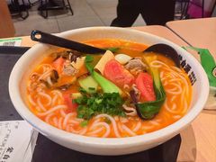 -蒙自源米线大王(东站店)