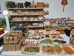 -天天向上素食餐厅(五台山店)