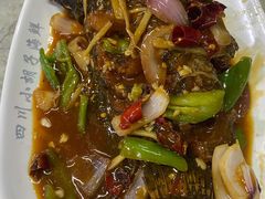 -四川小胡子海鲜(丁村万人海鲜广场店)