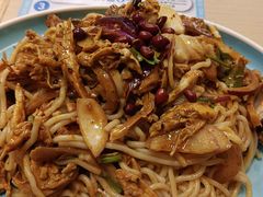 -灵芝妹子海鲜米线(香炉礁山姆店)