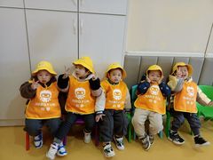 -哈奋儿童科技营乐高托班机器人(闲林校区)