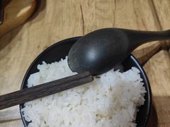 -极有家小鱼小鸡石锅煲(佳兆业店)