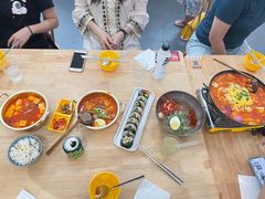 -Woolee韩食堂·韩式家庭料理